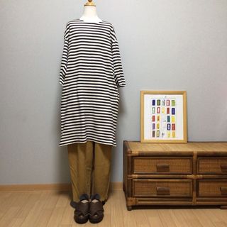 ユニクロ(UNIQLO)のUNIQLO ユニクロ ボーダーチュニックワンピース Ｌサイズ^^☆(ロングワンピース/マキシワンピース)