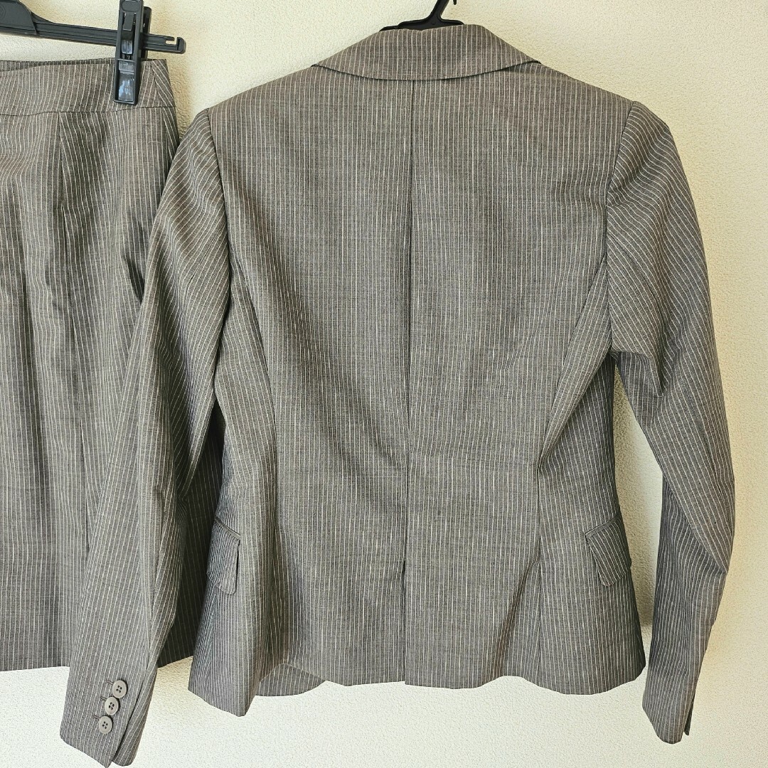 vitale barberis canonico レディースストライプスーツ38 vitale barberis canonico レディースストライプスーツ38