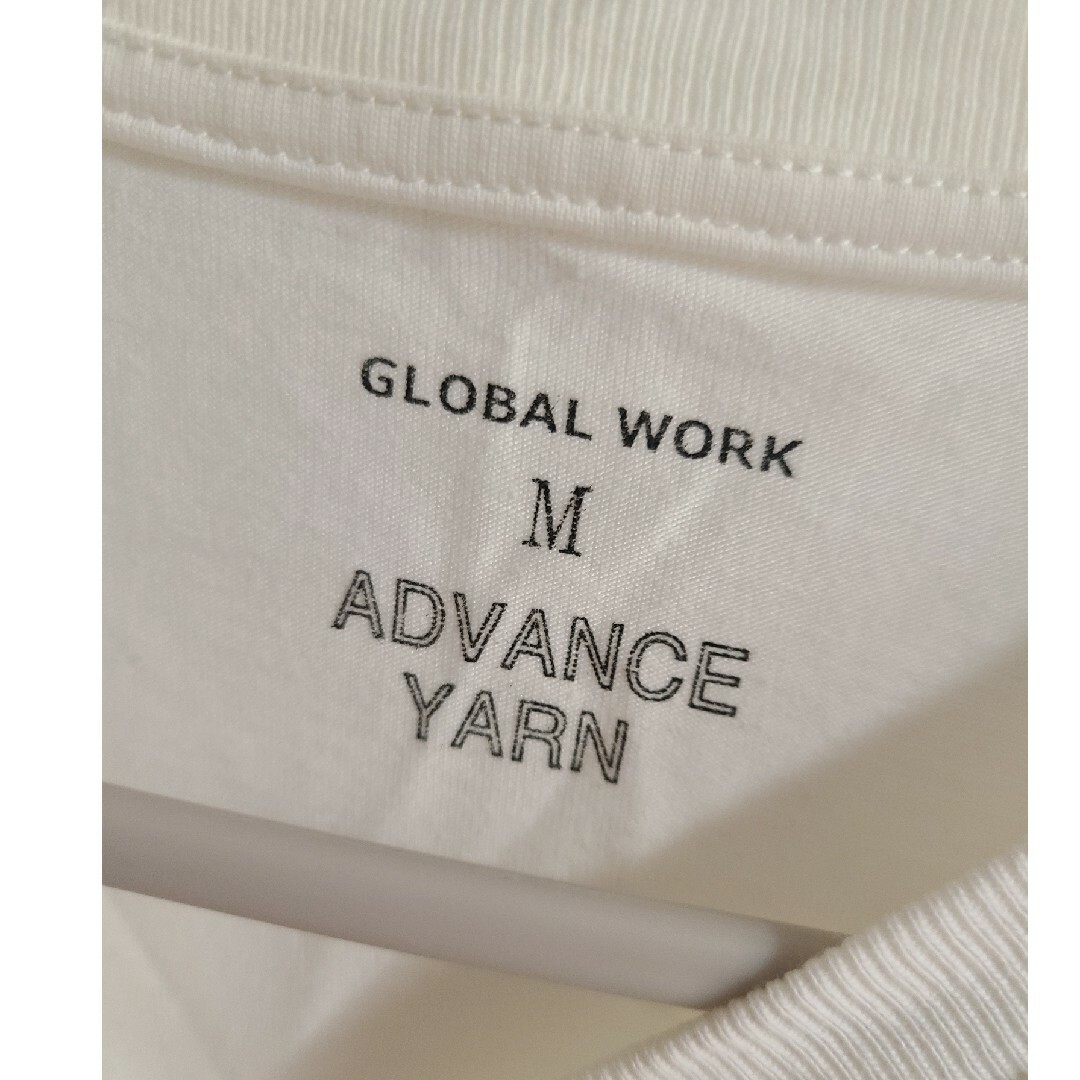 GLOBAL WORK(グローバルワーク)のGLOBAL WORK　tシャツ　Mサイズ　ホワイト メンズのトップス(Tシャツ/カットソー(半袖/袖なし))の商品写真