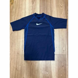 NIKE - ラッシュガード　NIKE  150センチ