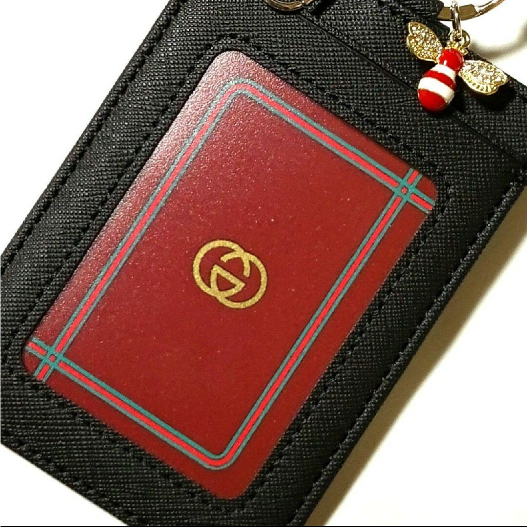 希少✨オールドGUCCI✨ GGロゴトランプ 1枚と 新品パスケース 希少✨オールドGUCCI✨ GGロゴトランプ 1枚と 新品パスケース
