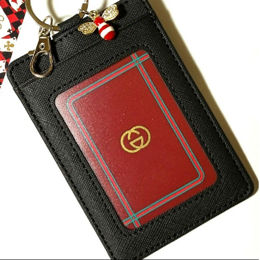 希少✨オールドGUCCI✨ GGロゴトランプ 1枚と 新品パスケース 希少✨オールドGUCCI✨ GGロゴトランプ 1枚と 新品パスケース