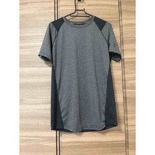 アンダーアーマー(UNDER ARMOUR)のUNDER ARMOUR スポーツTシャツ(ウェア)