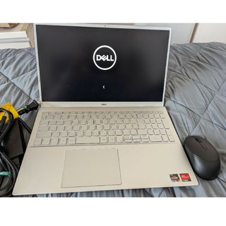 DELL - DELL　ノートパソコン　P102F004　15インチ