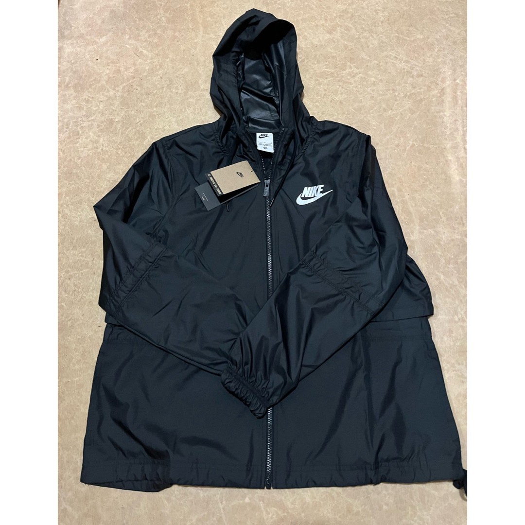 NIKEウェア ウィメンズ ウーブン ジャケット(新品) NIKEウェア ウィメンズ ウーブン ジャケット(新品)