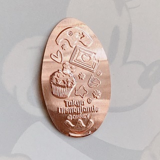 ディズニー(Disney)のディズニーランド限定 2015 スイーツ ミニー カップケーキ スーベニアメダル(キャラクターグッズ)