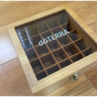 ドテラ(doTERRA)のドテラ　木箱　25本(アロマグッズ)