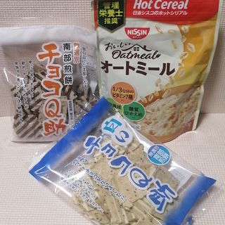 白いチョコQ助・チョコQ助・南部煎餅/おいしい・オートミール　3点セット②(菓子/デザート)