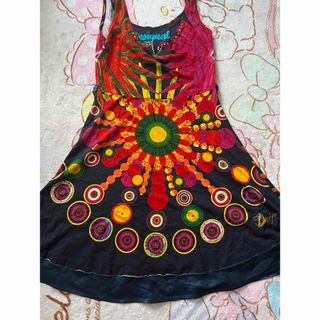 デシグアル(DESIGUAL)のデシグアル　レッドオレンジワンピース(ひざ丈ワンピース)