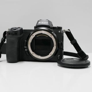 ニコン(Nikon)のNikon Z6 ボディ USED美品 フルサイズ ミラーレスカメラ 本体＋バッテリー 多言語設定済 Zマウント 完動品 中古 CE4036(ミラーレス一眼)