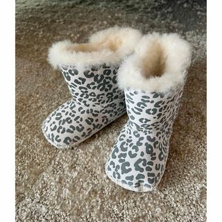 アグオーストラリア(UGG AUSTRALIA)のUGGムートンブーツ⭐︎キッズ12.5センチ美品で(ブーツ)