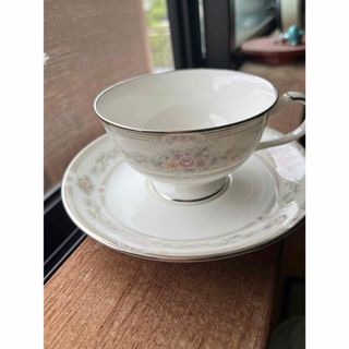 ノリタケ(Noritake)のノリタケボーンチャイナ　カップ&ソーサー(グラス/カップ)