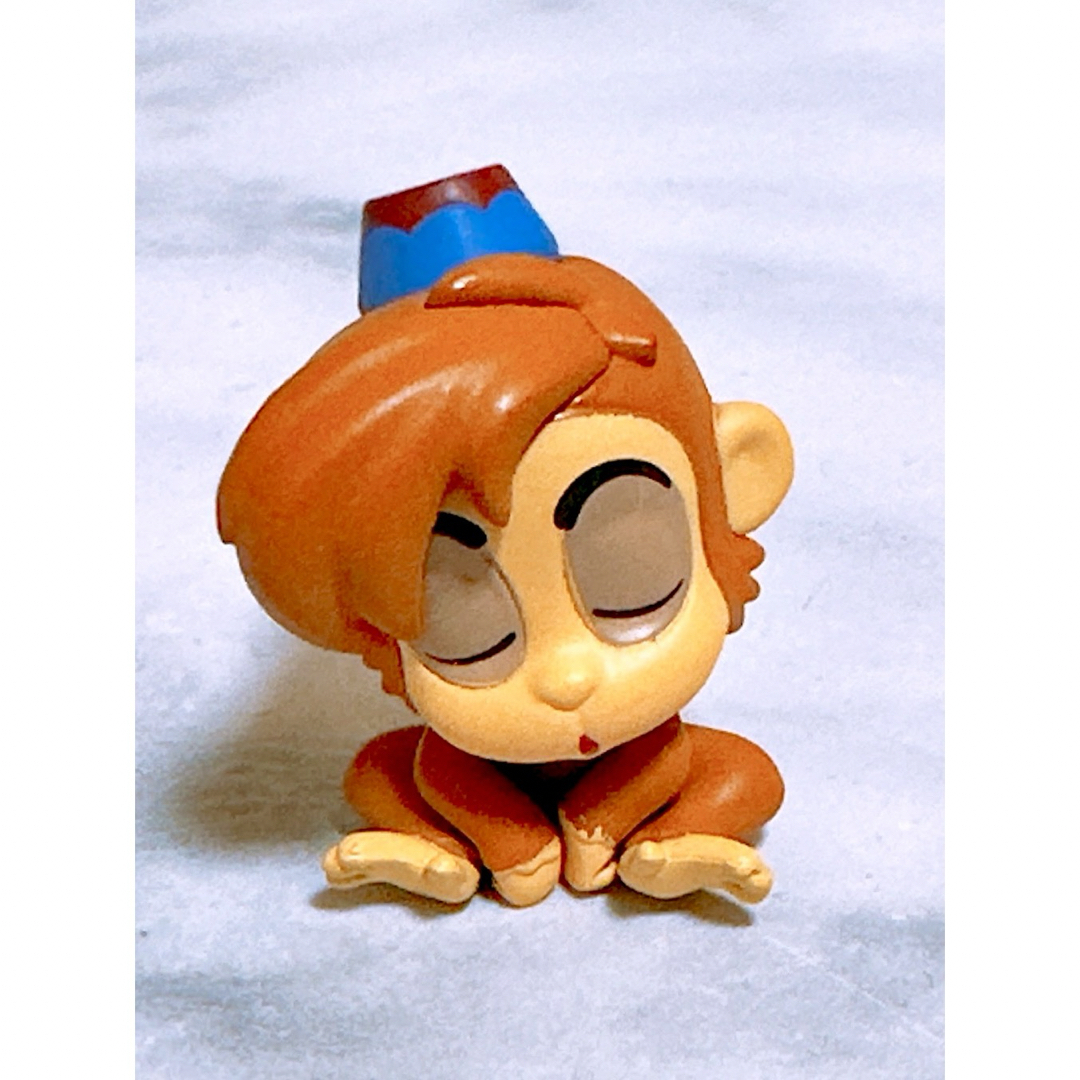 Disney(ディズニー)の肩ズンFig. アラジン エンタメ/ホビーのおもちゃ/ぬいぐるみ(キャラクターグッズ)の商品写真