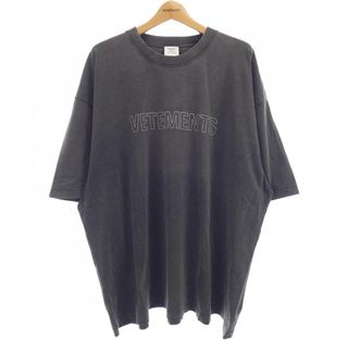 ヴェトモン VETEMENTS Tシャツ