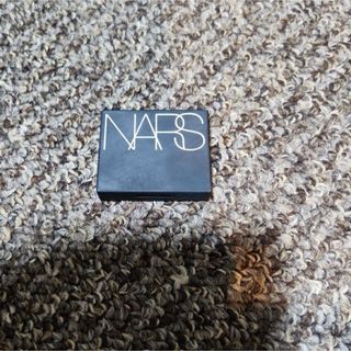 ナーズ(NARS)のナーズブラッシュミニ4100(チーク)