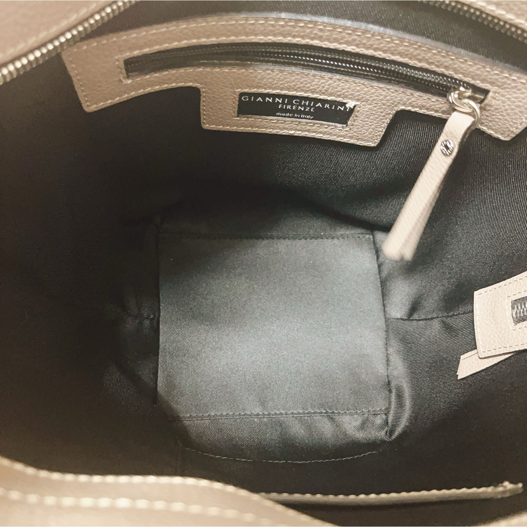 GIANNI CHIARINI(ジャンニキャリーニ)のジャンニキアリーニ　ディレッタ　バッグ レディースのバッグ(ハンドバッグ)の商品写真
