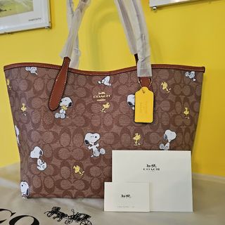 コーチ(COACH)のコーチ スヌーピー トートバッグ COACH ウッドストック 可愛い 新品 人気(トートバッグ)