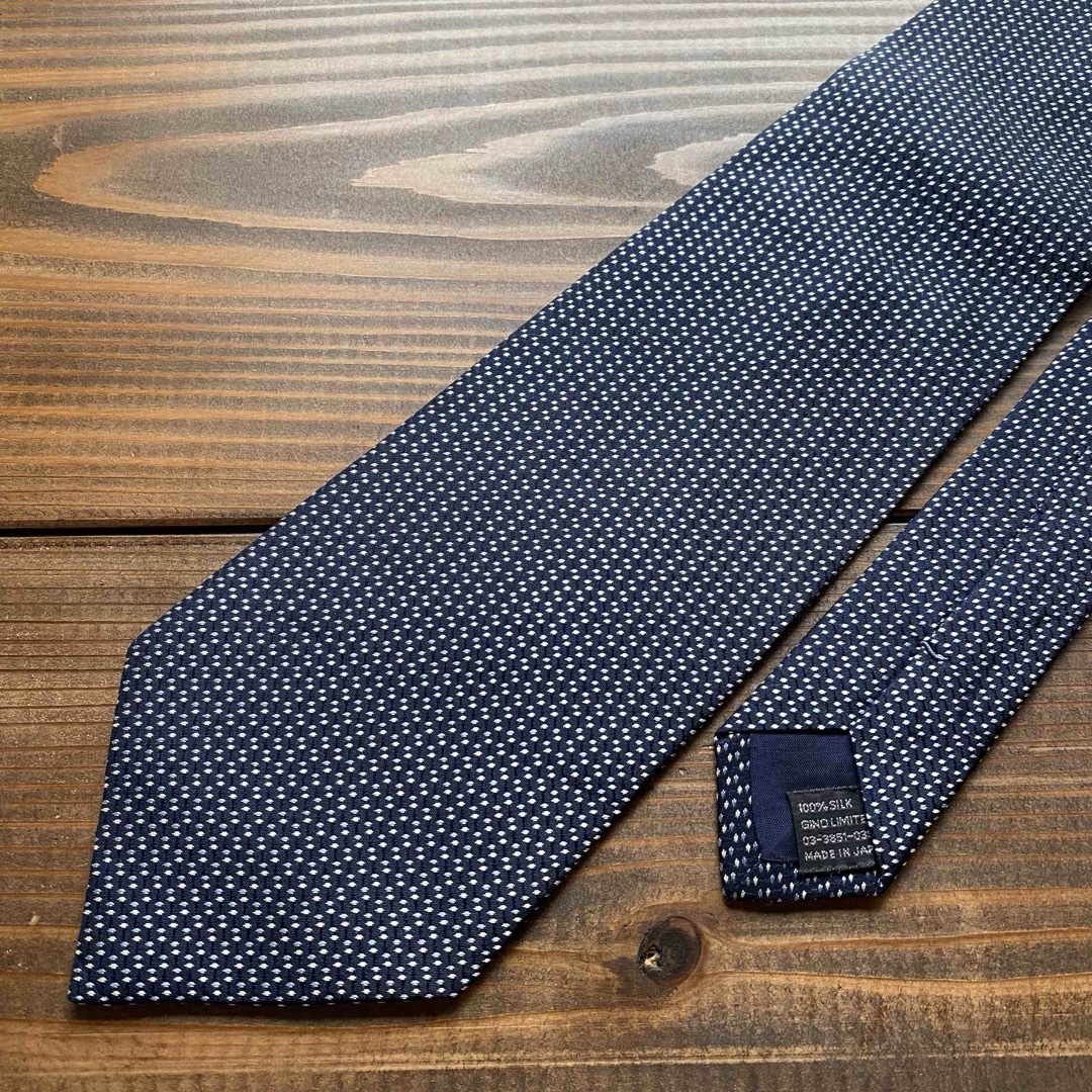 USED ネクタイ 濃紺 ドット柄 日本製 絹100% 13 メンズのファッション小物(ネクタイ)の商品写真