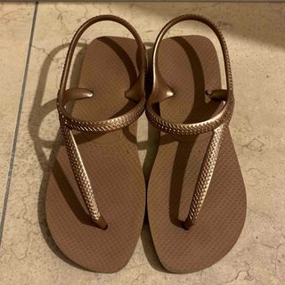 ハワイアナス(havaianas)のhavaianas ハワイアナス ビーチサンダル(サンダル)