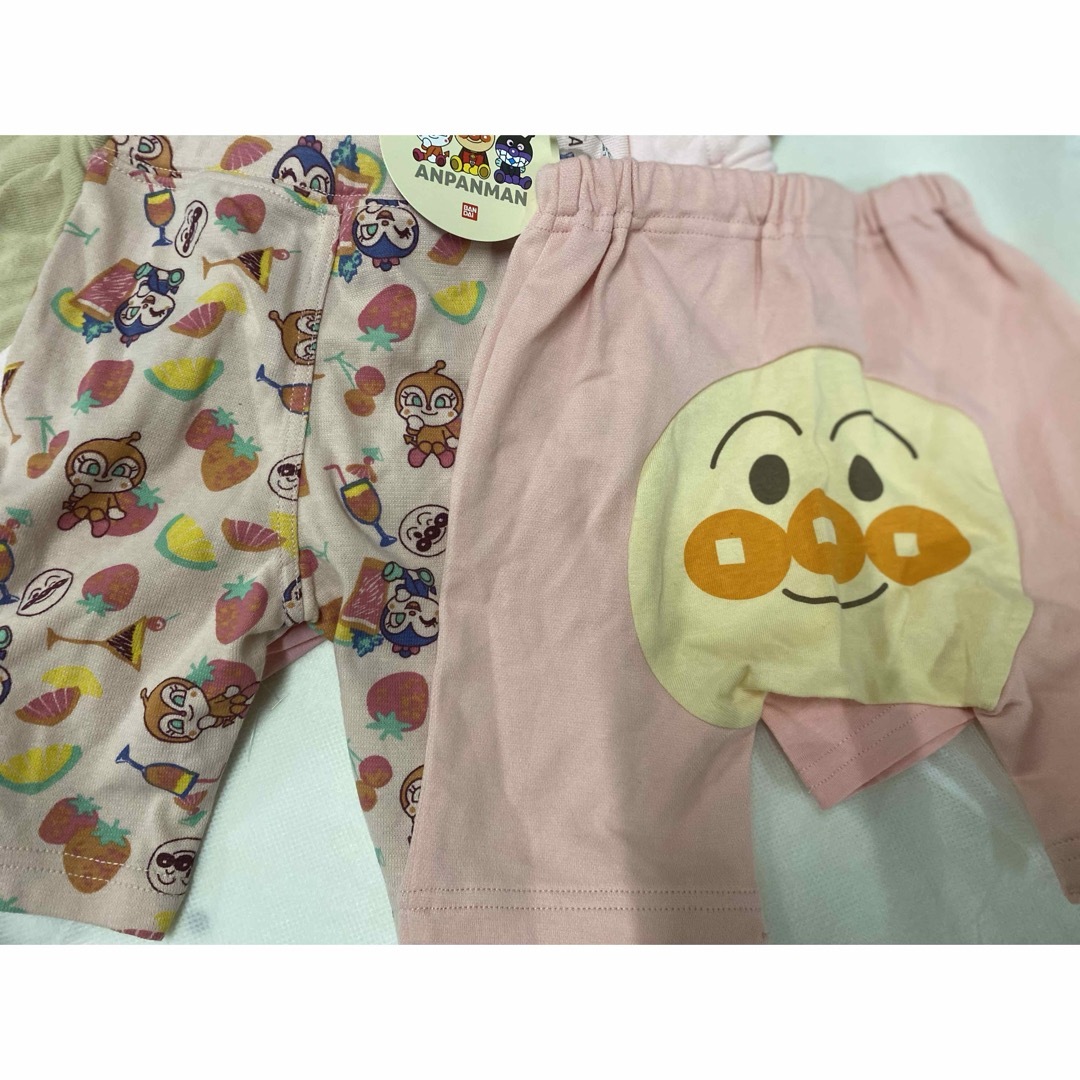 アンパンマン　90㎝　7点まとめ売り　新品未使用 キッズ/ベビー/マタニティのキッズ服女の子用(90cm~)(Tシャツ/カットソー)の商品写真