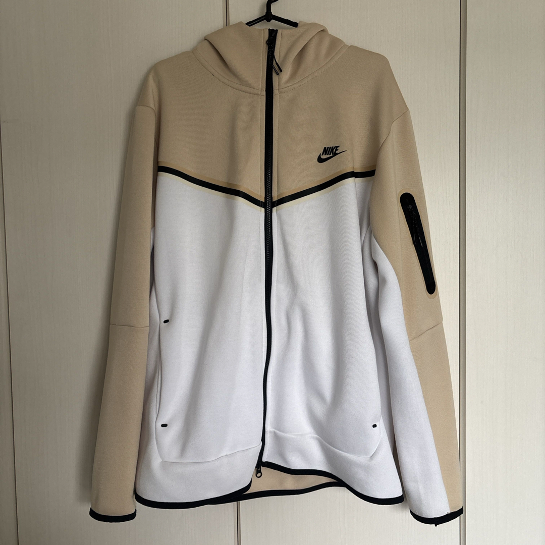 NIKE - NIKE 海外限定激レア TECH FLEECE テックフリース 限定色 NIKE - NIKE 海外限定激レア TECH FLEECE テックフリース 限定色
