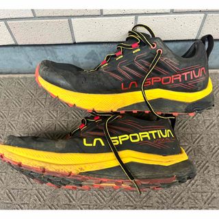 スポルティバ(LA SPORTIVA)のLA SPORTIVA Jackal Black/Yellow 42(ランニング/ジョギング)