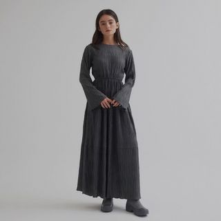 ランデブー(RANDEBOO)のRANDEBOO Natural sleeve dress(ロングワンピース/マキシワンピース)