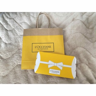 ロクシタン(L'OCCITANE)のロクシタン　紙袋　梱包(ラッピング/包装)