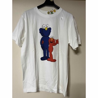 ユニクロ(UNIQLO)のUNIQLO KAWS ユニクロ　カウズ　UT Tシャツ セサミストリート(Tシャツ(半袖/袖なし))
