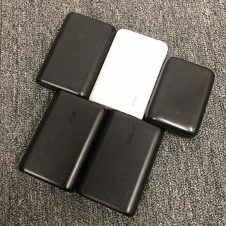 即決 Anker アンカー モバイルバッテリー 5個セット(バッテリー/充電器)