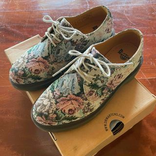 ドクターマーチン  Dr.Martens 花柄 ゴブラン 3ホール