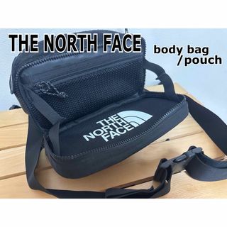 THE NORTH FACE - THE NORTH FACE body bag (BLACK/WHITE)