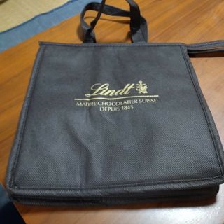 リンツ(Lindt)のリンツ　保冷バッグ(弁当用品)