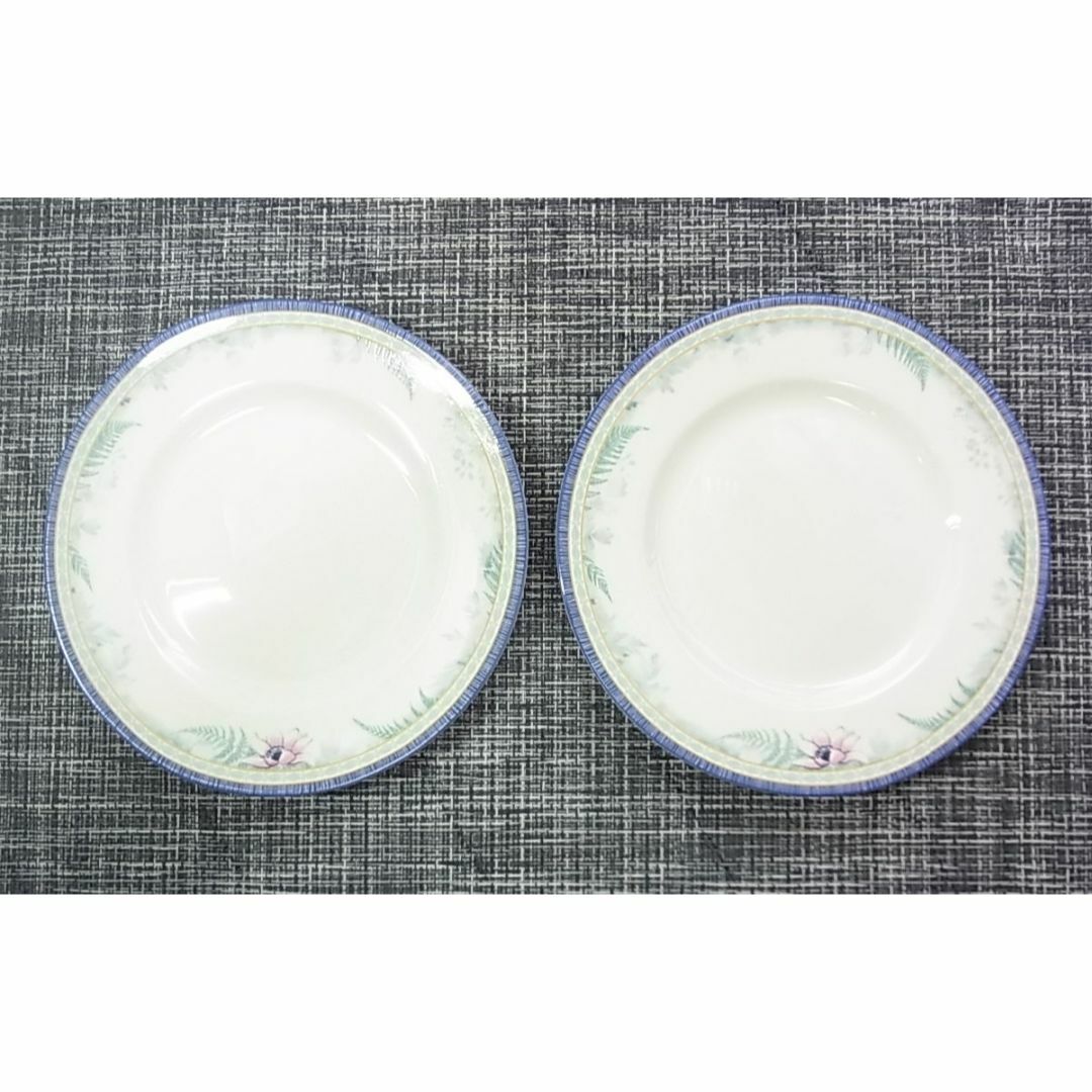 WEDGWOOD(ウェッジウッド)の未使用廃盤希少ウエッジウッドデルフィーナ カップ&ソーサー＆ケーキ皿2P（3） インテリア/住まい/日用品のキッチン/食器(グラス/カップ)の商品写真