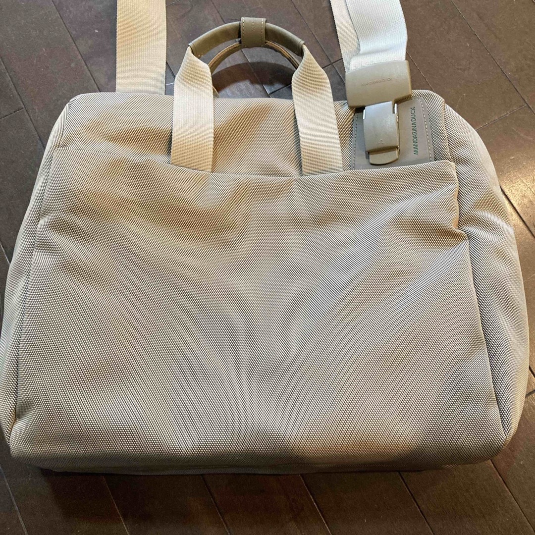 MANDARINA DUCK(マンダリナダック)のビジネスバッグ　マンダリーナダック メンズのバッグ(ビジネスバッグ)の商品写真