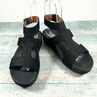 フィットフロップ(fitflop)の美品 fitflop 厚底 サンダル 24cm グルカ(サンダル)