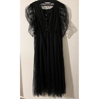 RUIRUE BOUTIQUE チュール&レーススイーツドレス(ブラック)(ミディアムドレス)