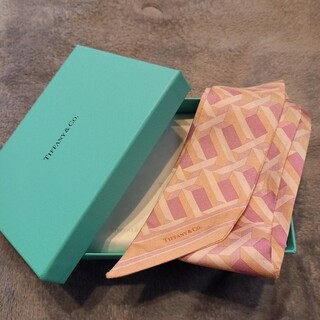 ティファニー(Tiffany & Co.)のティファニー　トゥルーリボンスカーフ　クリスタルピンク(バンダナ/スカーフ)