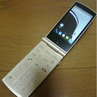 Mode1 RETRO MD-02P 3.5インチ 2GB 16GB ホワイト(スマートフォン本体)