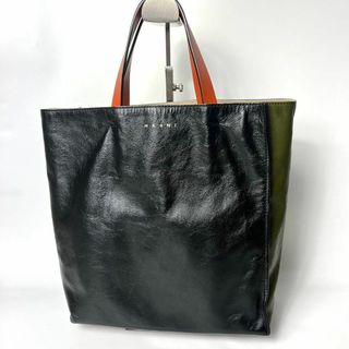 マルニ(Marni)の【美品】マルニ　MUSEO ソフトレザー　ブラック　トートバッグ(トートバッグ)