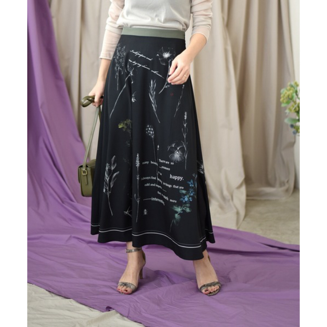 Eimee Law❤️デジタルボタニカル&ロゴPTフレアスカート　エイミーロウ レディースのスカート(ロングスカート)の商品写真