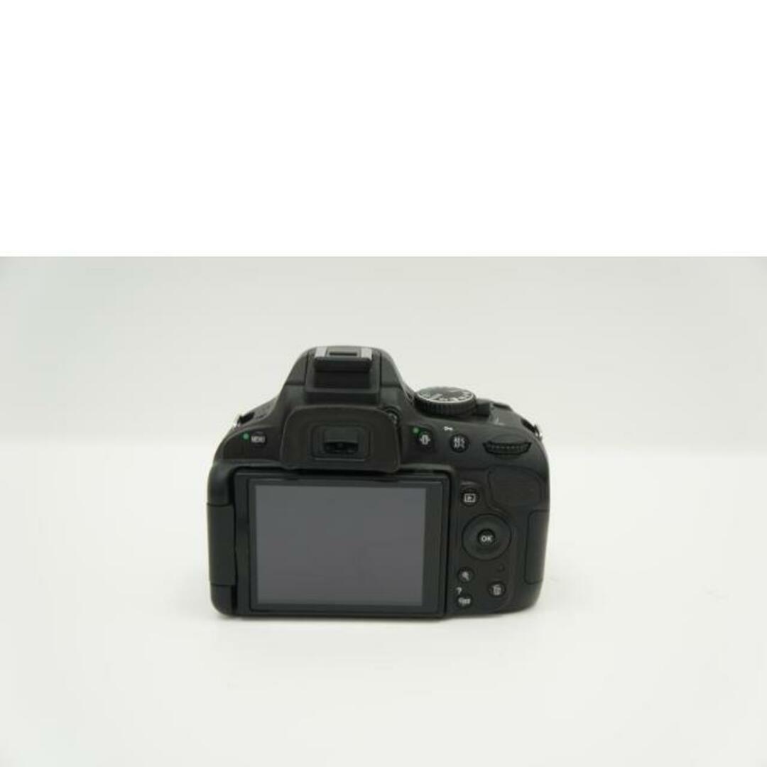 Nikon ニコン/デジタル一眼/D5100 Wズームキット/2070828/Bランク/75【中古】 スマホ/家電/カメラのカメラ(デジタル一眼)の商品写真