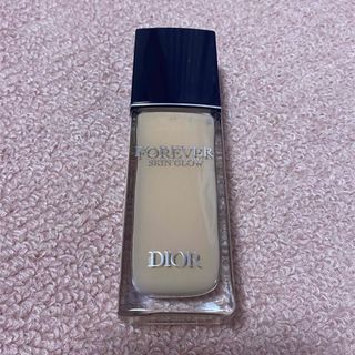 ディオール(Dior)のDIOR ディオールスキンフォーエヴァー フルイド グロウ 1N ファンデ(ファンデーション)