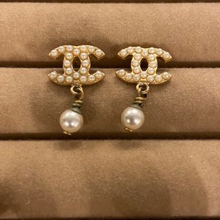 CHANEL - シャネル ココマーク パール ピアス ゴールド