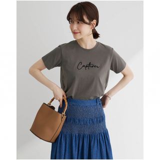 グリーンパークス(green parks)のPetit Fleur ロゴ刺繍Tシャツ(Tシャツ(半袖/袖なし))