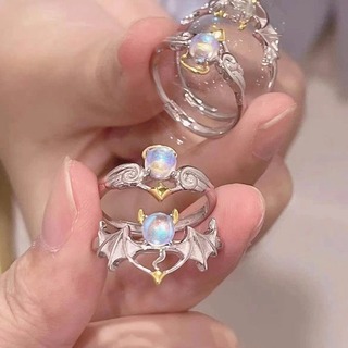 【人気商品】レディース　可愛い　シルバー　指輪　宝石　綺麗　新品　悪魔　天使(リング(指輪))