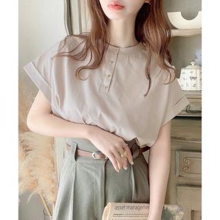 Classical Elf. - 【新品】classicalelf 2wayシルケットデザインボタンカットソー