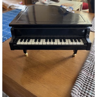 ミニピアノ(楽器のおもちゃ)