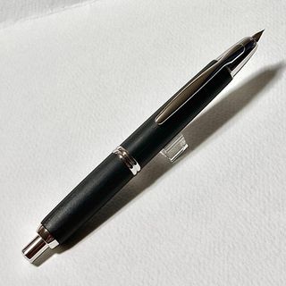 PILOT - 新品未使用 パイロット キャップレス 木軸 万年筆 ブラック FC-25SK-B