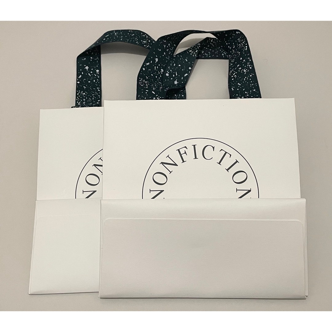nonfiction ノンフィクション　紙袋 レディースのバッグ(ショップ袋)の商品写真